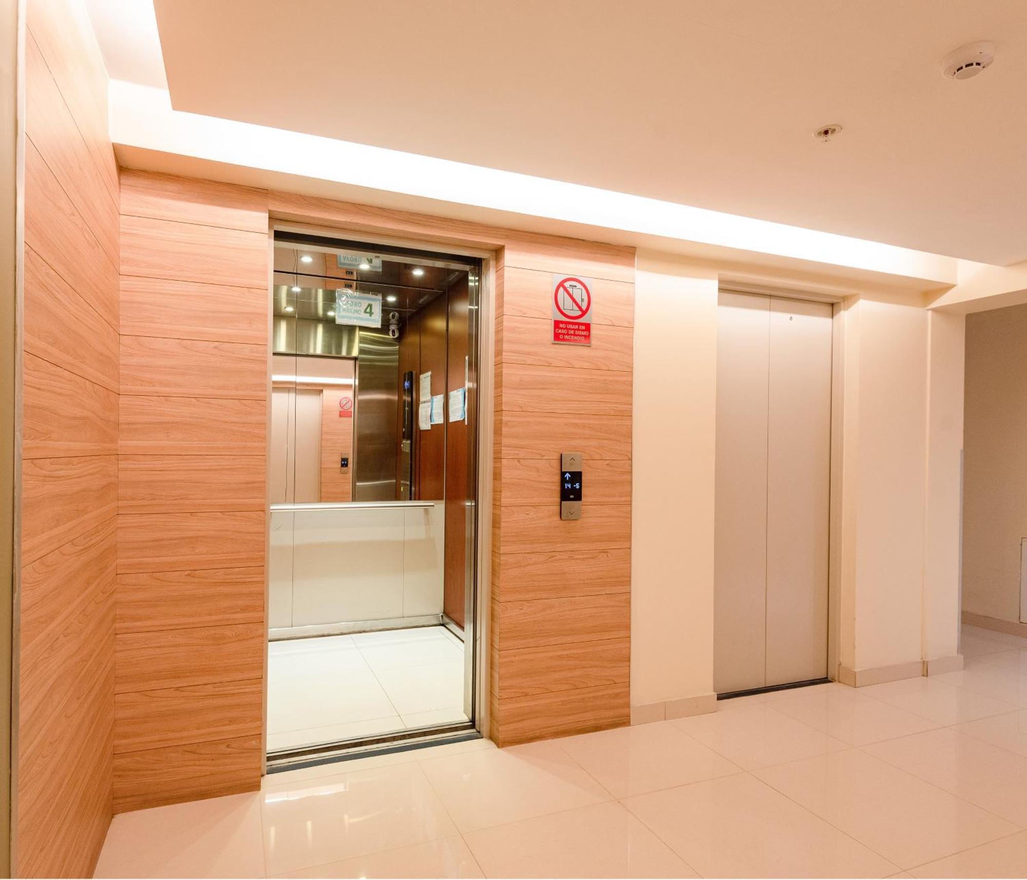 Skyliving Towers Apartments - Peru ลิมา ภายนอก รูปภาพ