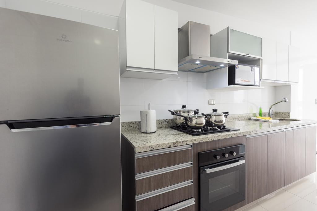 Skyliving Towers Apartments - Peru ลิมา ภายนอก รูปภาพ